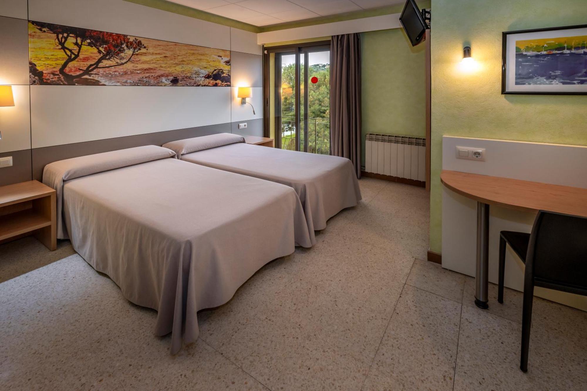 Hotel Sabiote Пінеза-да-Мар Екстер'єр фото
